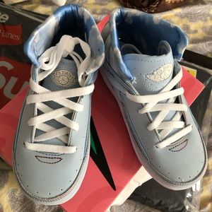 Jordan 2 retro j BALVIN  Brand new size 10c kids , never worn never tried on..